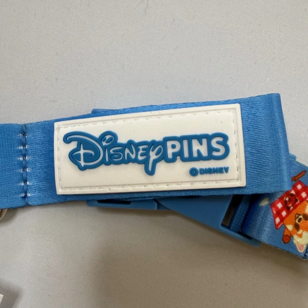 Disney Munchlings Lanyard Reversible Unisex OS Blue NEW Pin Trading Sweet Treats